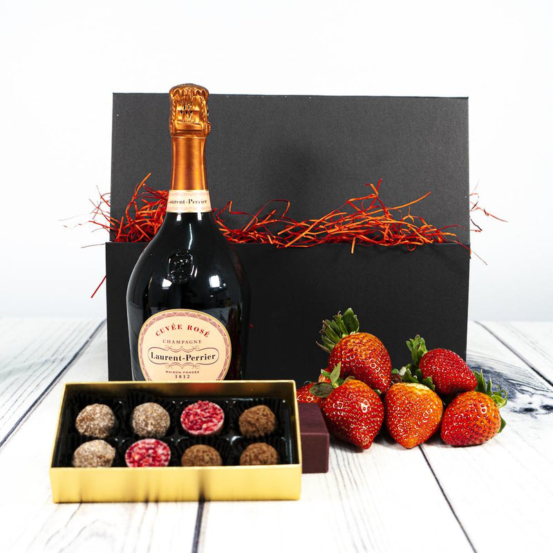 Arrow Fresh - Pink Champagne, Strawberries and Truffles - Gift