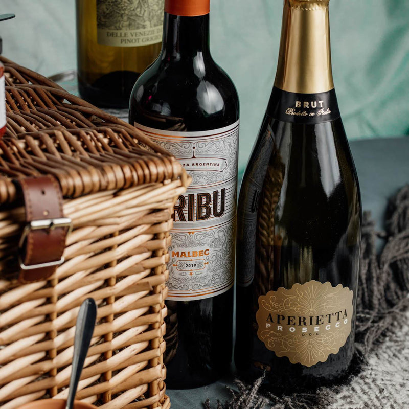 Arrow Fresh Hampers - Wine Fizz and Nibbles