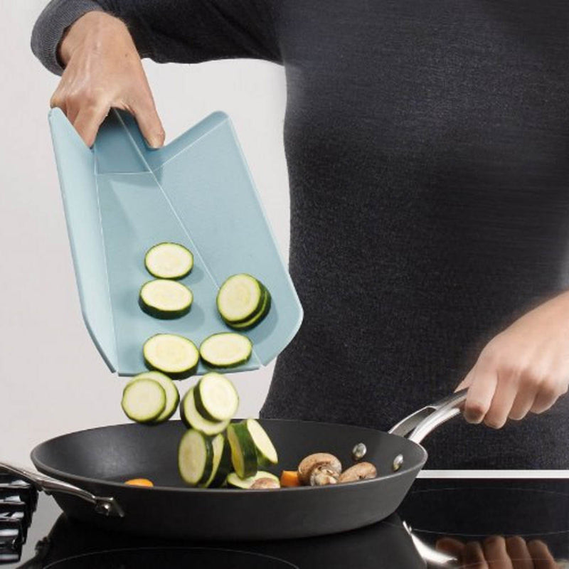 Joseph Joseph - Joseph Joseph Chop2Pot™ Plus Folding Chopping Board (Black)
