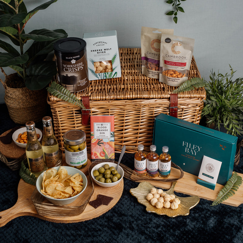 Arrow Fresh Hampers - Whisky Hamper