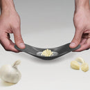 Joseph Joseph - Joseph Joseph Rocker™ Garlic Crusher (Green)